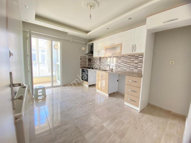 Şeyhsinan'da 1+1 Ayrı Mutfaklı Kiralık Daire