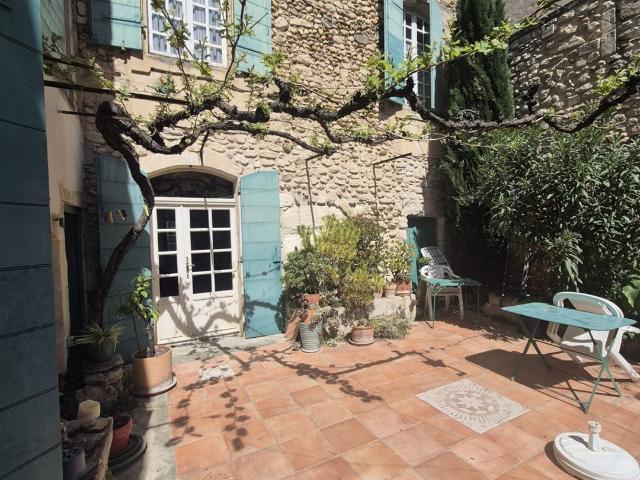 Eyragues 13630 Maison De Village 5 Chambres Avec Grande. 200m² Eyragues