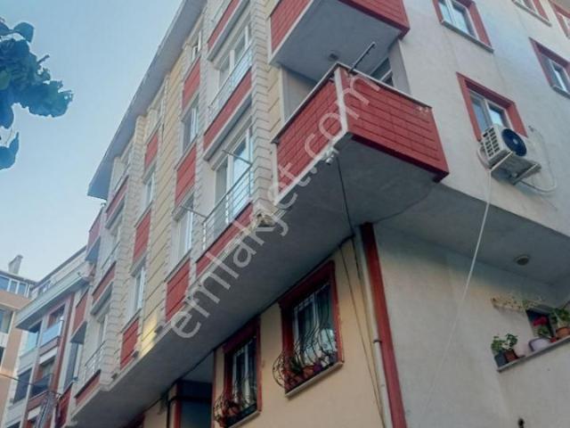 Eyüp Esentepe'de Merkezi Konumda Ferah 2+1 Satılık Daire