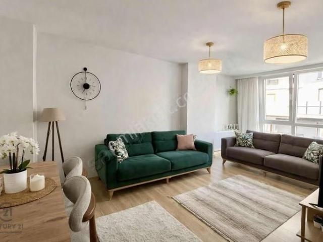 Eyüp Güzeltepe Mah. Livza Sitesi Satılık 2+1 Daire
