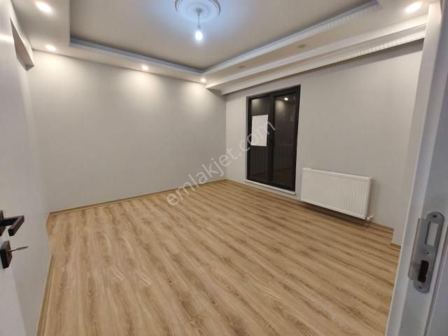 Eyüp Rami Yeni Mh. 2+1, Sıfır, Lüks, Yüksek Giriş, Balkonlu, Bereç Metroya 3 4 Dk
