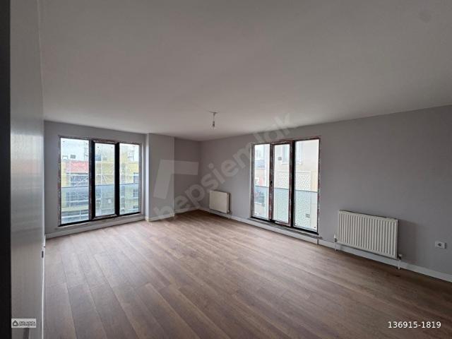 EYÜPSULTAN AKŞEMSETTİN NUPEL EVLERİ SİTESİNDE SATILIK 3+1 DAİRE