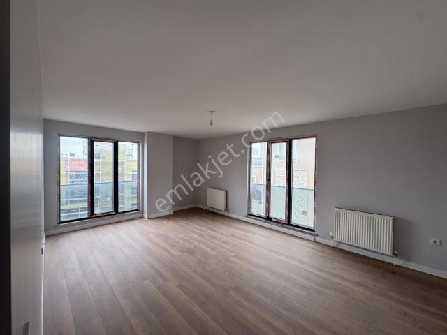 Eyüpsultan Akşemsettin Nupel Evleri Sitesinde Satılık 3+1 Daire