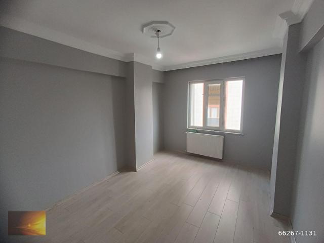 EYÜPSULTAN KARADOLAP SATILIK 2+1 DAİRE METROYA YAKIN
