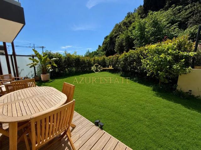 EZE BORD DE MER: 3 PIÈCES AVEC JARDIN ET PARKINGS