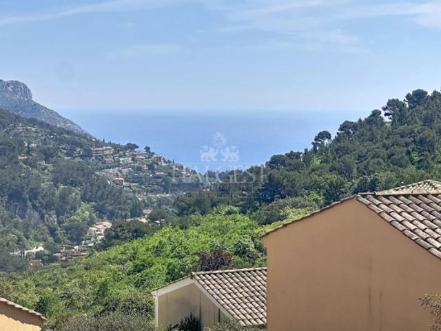 EZE Résidence de standing avec piscine – Trois pièces rénové, vue mer