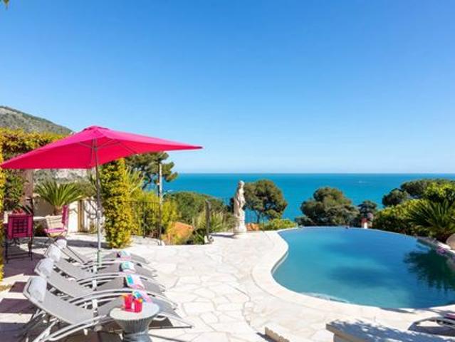 Eze, Villa avec 5 chambres, piscine, vue mer et garage