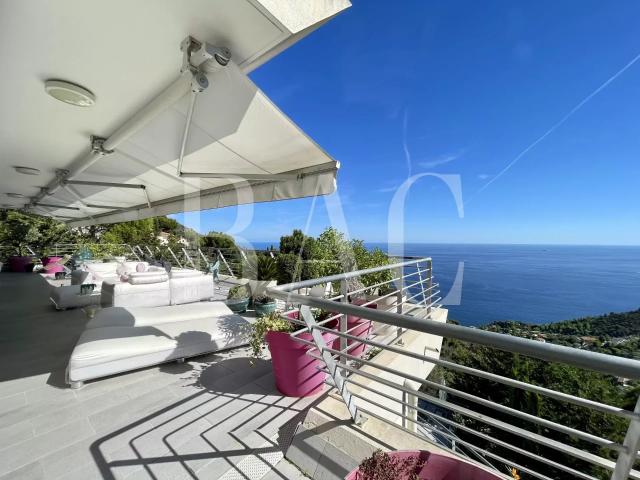 Eze village, superbe appartement avec vue mer panoramique