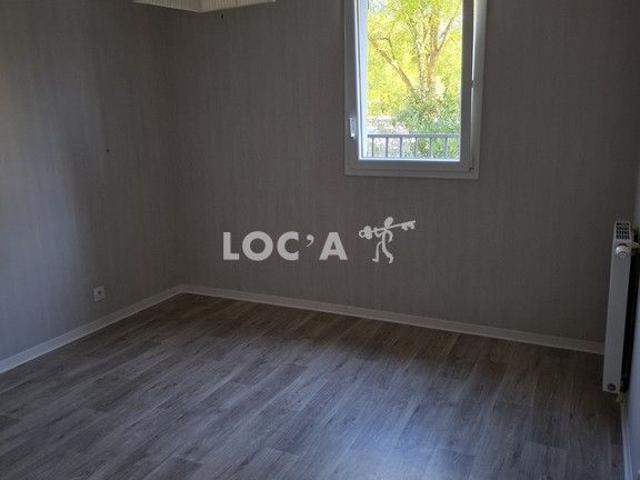 F3 60 m² ref: 2128330