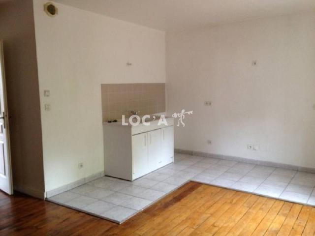 F3 60 m² ref: 2128431