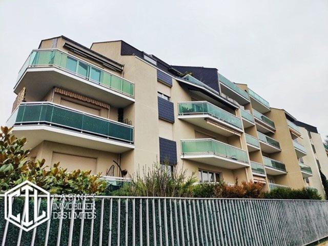 F3 61.43m ²