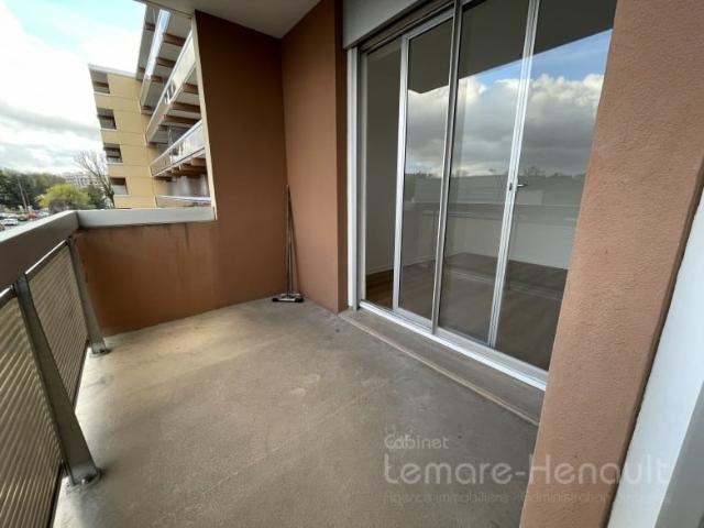 f3 68.56 M² Résidentiel cave et parking en sous sol Toutes charges incluses
