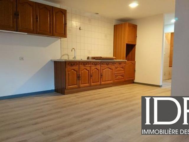 F3 1ER ETAGE