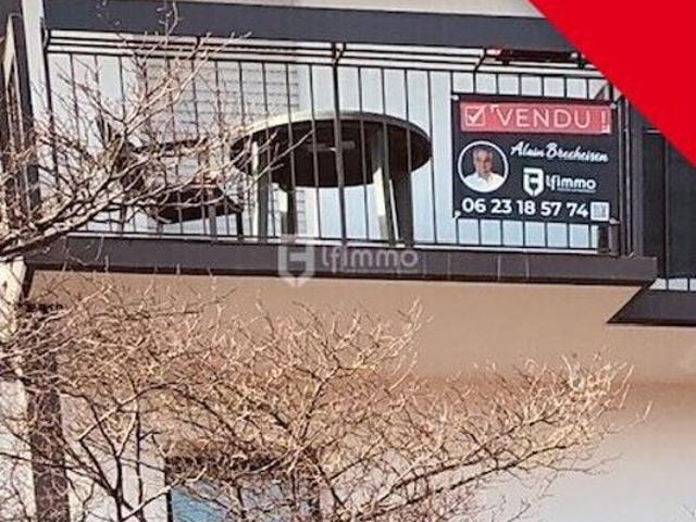 F3: 2 balcons, garage double