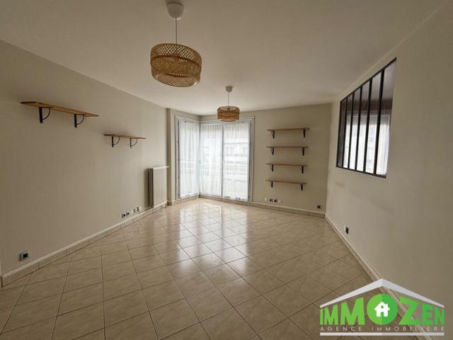 F3 + Balcon + Parking + Cave à 400m du Métro 8