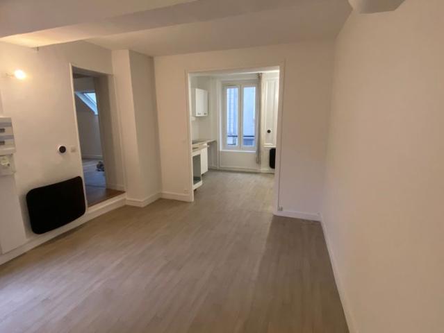 F3 de environ 60m² centre ville