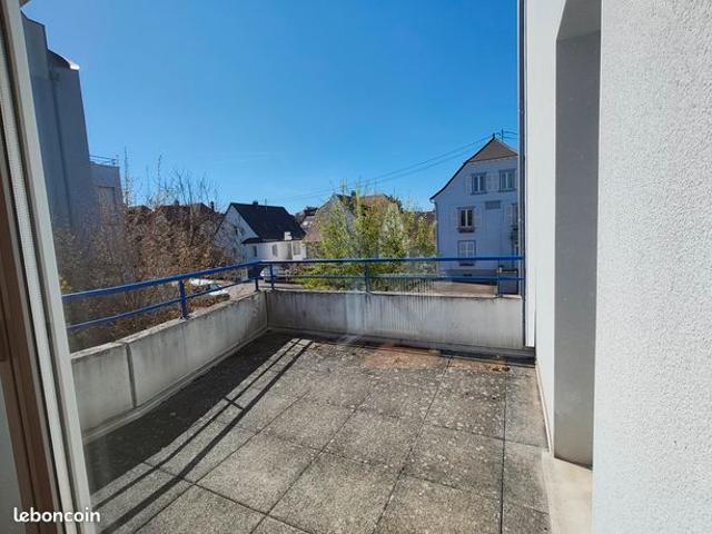 F3 lumineux de 70.72m² avec balcon et garage