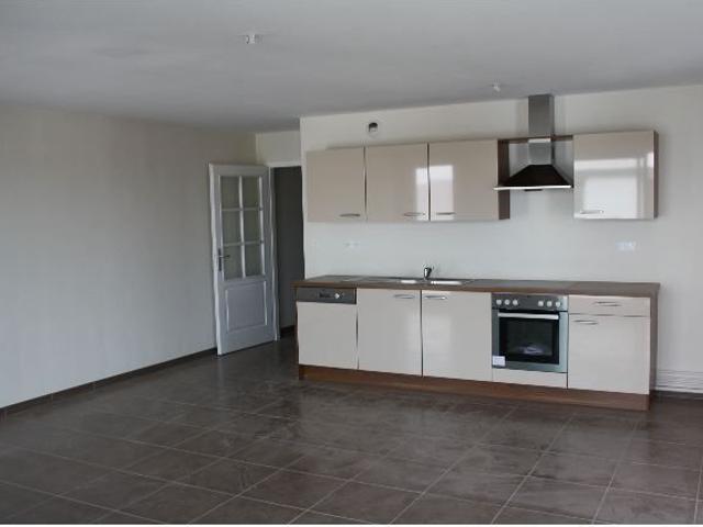 F3 PROCHE CENTRE