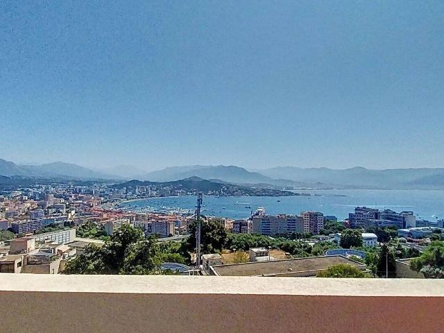 F3 SALARIO PARFAIT ÉTAT VUE SUR LE GOLFE
