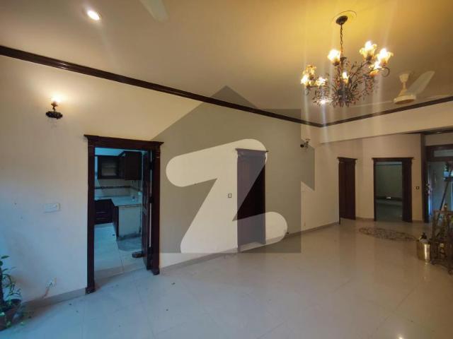 F10/4 Full House 5Bedroom For Rent F 10