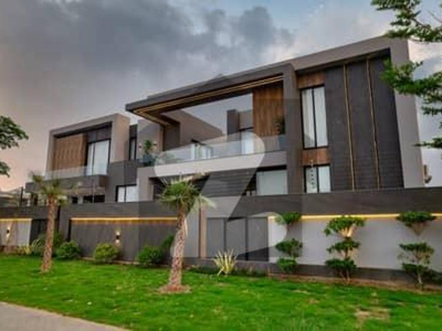 F10 2kanal Brand New House 11Bedroom Available F 10