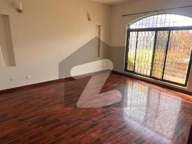 F10 666 syd house for sale very good location F 10