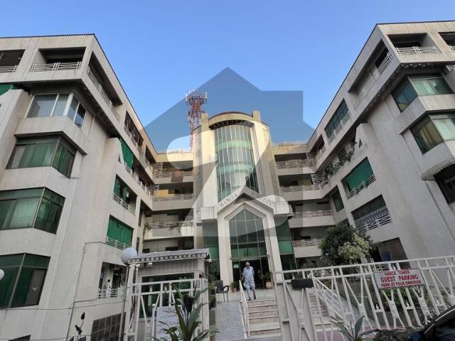 F11 Hamza Tower 3 Bed Flat For Rent With Servnt F 11 Markaz