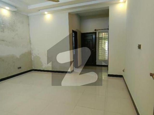 F11 Mind Blowing What A Outstanding Double Storey Full House For Rent F 11