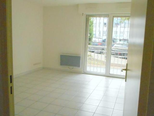 F2 45.3 m². Cuisine Equipée Américaine