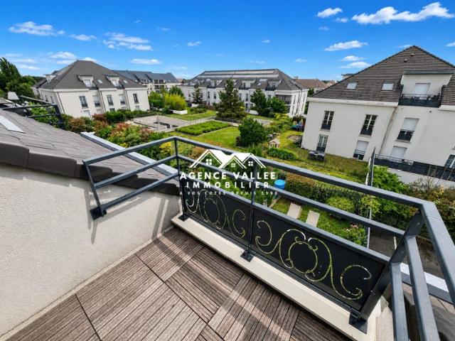 F2 35m² 50m² au sol Balcon place en s/sol