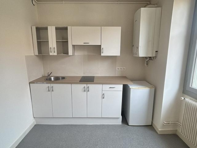 F2 38 m² hyper centre