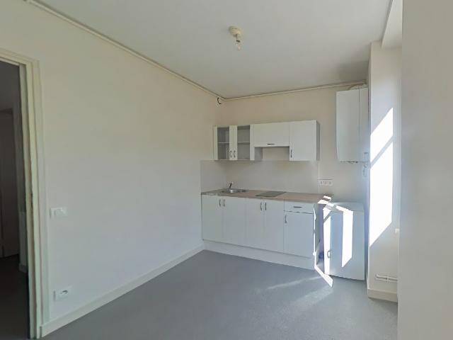 F2 38 m² hyper centre