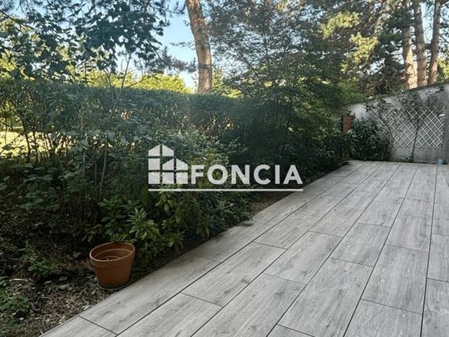 F2 acces pmr 57m2 avec terrasse de 30m2