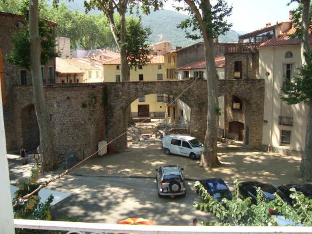 F2 CENTRE CERET PLACE PICASSO 2EME ETAGE