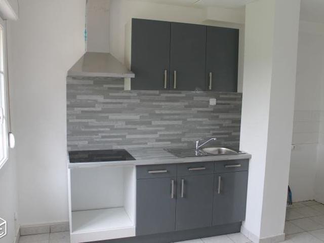 F2 EN DUPLEX AVEC TERRASSE QUEVAUVILLERS