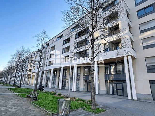 F2 libre place gardin