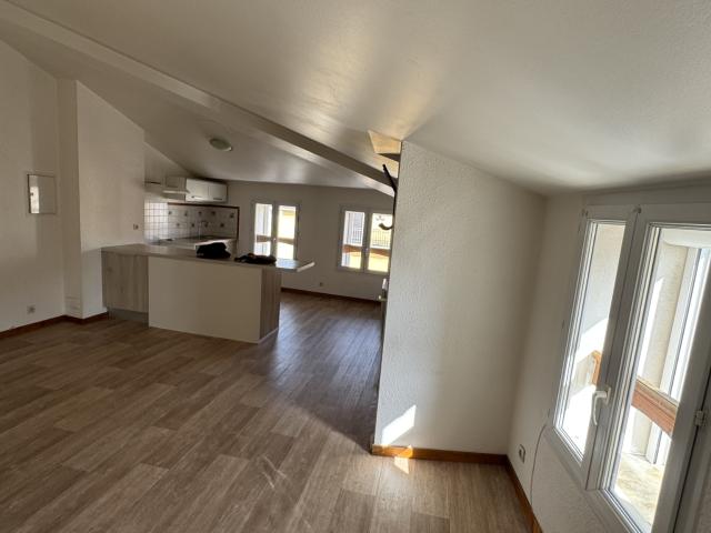 F2 Mansardé Groupement Immobilier 66
