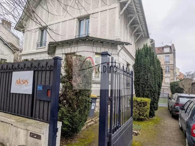 F2 MELUN GARE IDÉALEMENT PLACÉ