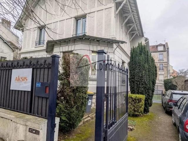 F2 MELUN GARE IDÉALEMENT PLACÉ