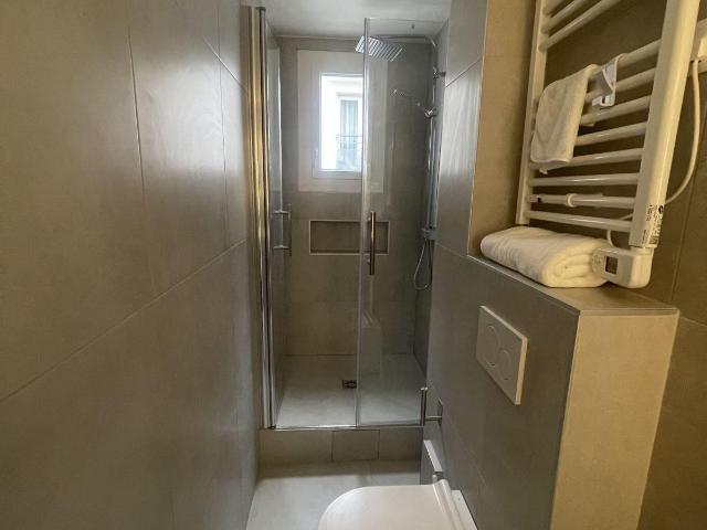 F2 meuble