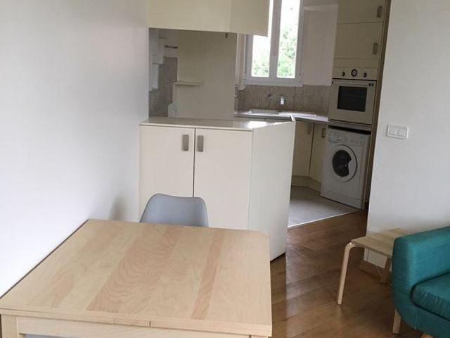 F2 meublé de 38m2 à Courbevoie