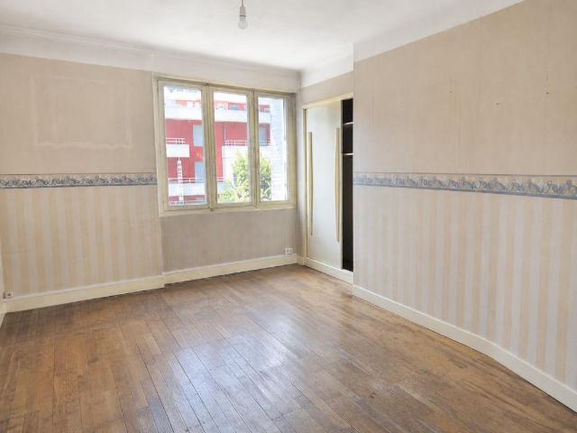 F2 QUARTIER SAINT ALYRE