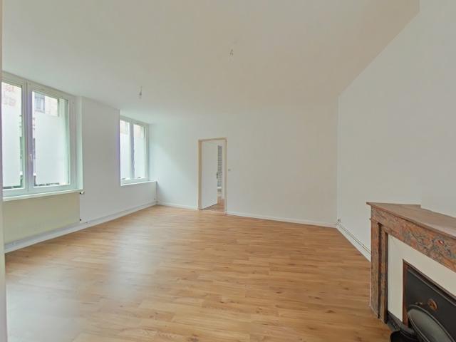 F2 rénové 50 m² prox Albert Thomas