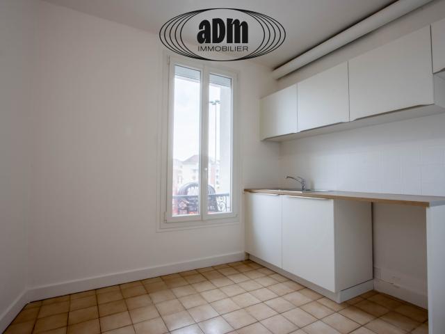 F2 Rue François de Tessan 77100