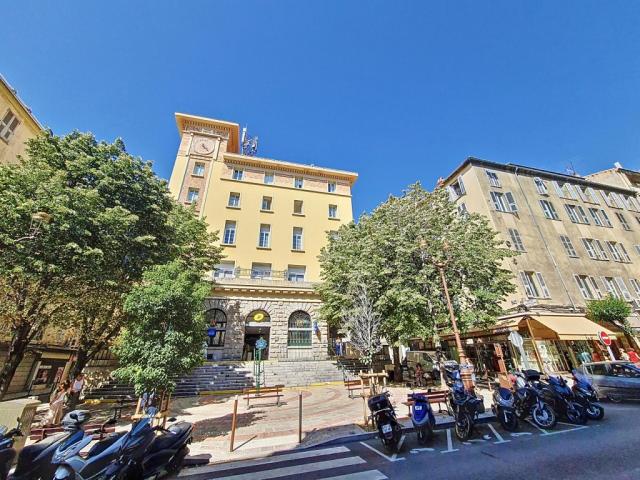 F3/4 à louer à Ajaccio Centre Ville
