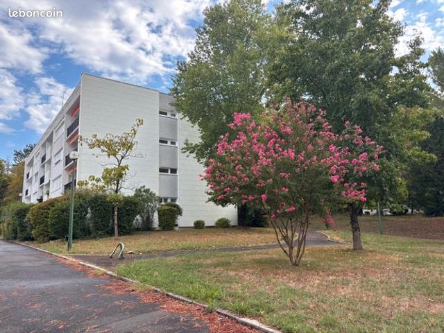 F3/4 Balcon, parking
