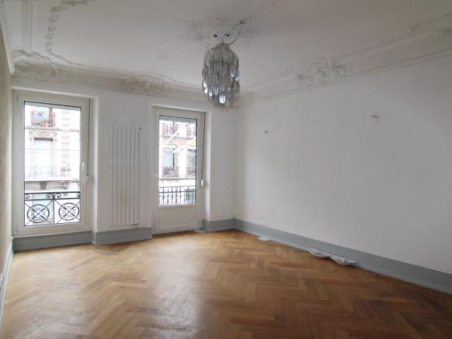 F4 100m2 centre de Mulhouse