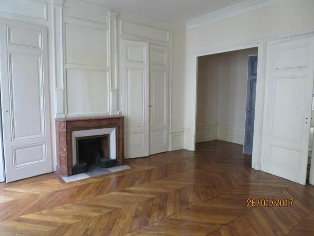 F4 143 m² Rue Duhamel 69002 Lyon