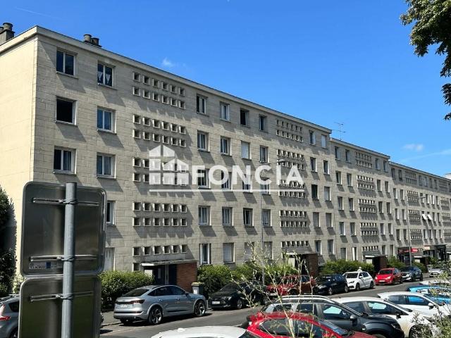 F4 Balcon