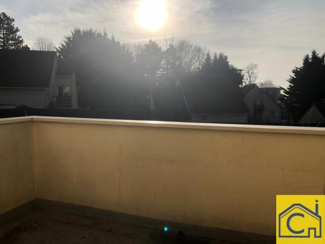 F4 en duplex avec balcon et parking